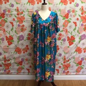 Vintage Hawaiian floral print muumuu 3X